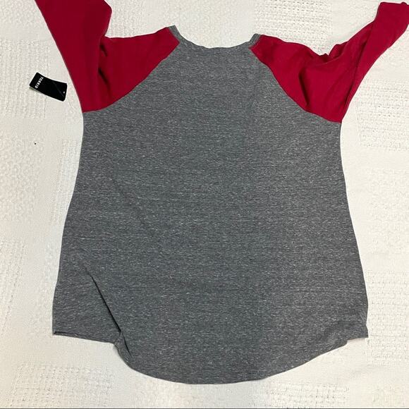 TORRID 0 large "all I want for Xmas is a million dollars" tee TS 2995 - Picture 6 of 11